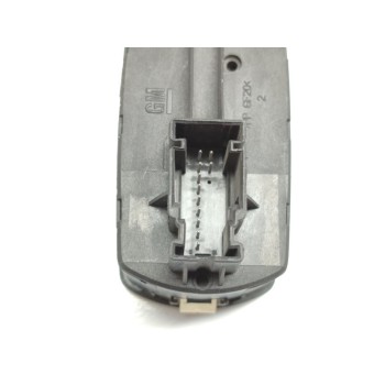 Recambio de mando elevalunas delantero izquierdo para opel corsa e business referencia OEM IAM 13430017  