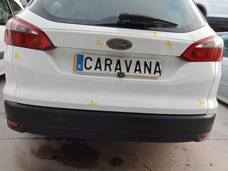 Recambio de paragolpes trasero para ford focus turn. (cb8) trend referencia OEM IAM BM5117866AC  