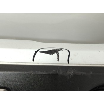 Recambio de paragolpes delantero para renault maxity fg 130.35/45 referencia OEM IAM 62022LC10A  