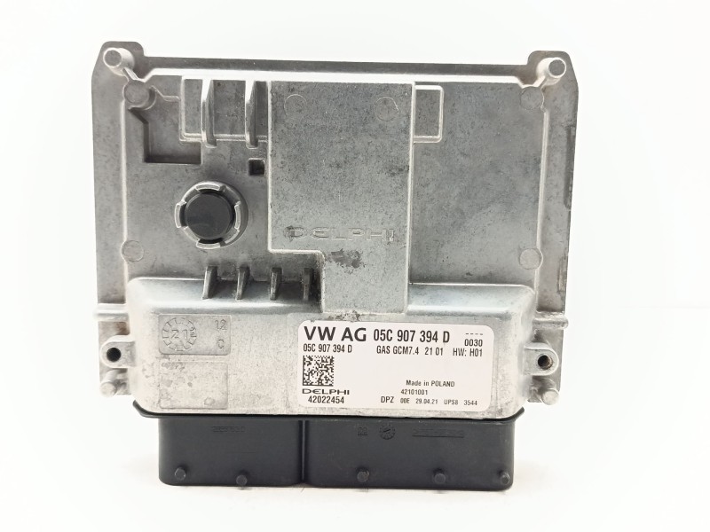 Recambio de centralita motor uce para audi a1 sportback (gba) 30 tfsi s line referencia OEM IAM 05C907394D  
