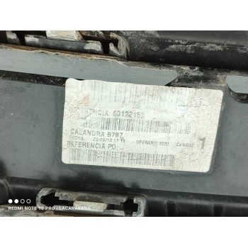 Recambio de rejilla delantera para citroën c4 picasso exclusive referencia OEM IAM 1610193980 M 