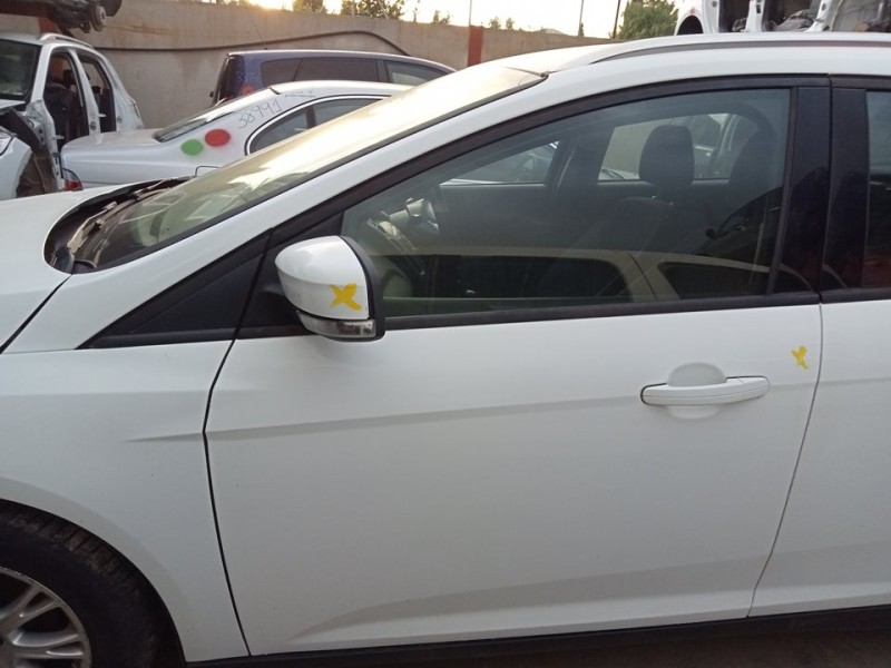 Recambio de puerta delantera izquierda para ford focus turn. (cb8) trend referencia OEM IAM PBM51A20125BF  