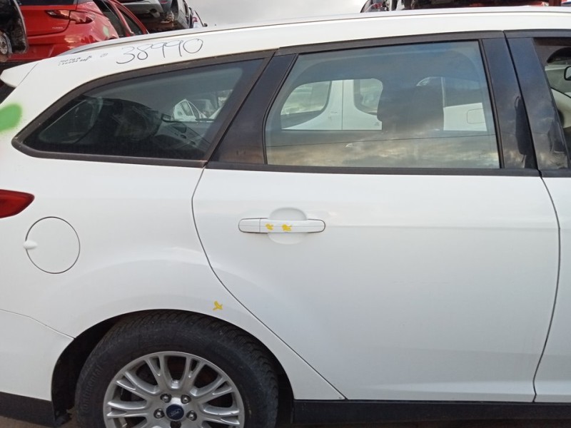 Recambio de puerta trasera derecha para ford focus turn. (cb8) trend referencia OEM IAM PBM51N24630AE  