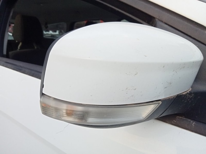 Recambio de retrovisor derecho para ford focus turn. (cb8) trend referencia OEM IAM BM5117682EF  
