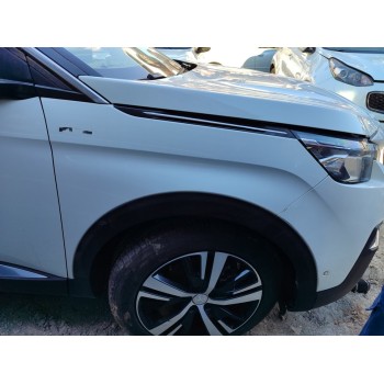 Recambio de aleta delantera derecha para peugeot 5008 gt line referencia OEM IAM 9812305680  