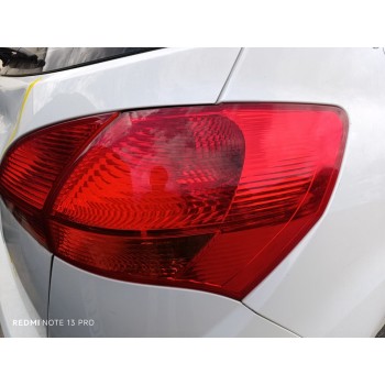 Recambio de piloto trasero derecho para kia venga basic referencia OEM IAM 924021P000  