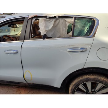 Recambio de puerta trasera izquierda para kia sportage line 2wd referencia OEM IAM 77003F1000  
