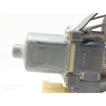 Recambio de motor elevalunas delantero derecho para ford fiesta (cb1) ambiente referencia OEM IAM 8A6114553B  