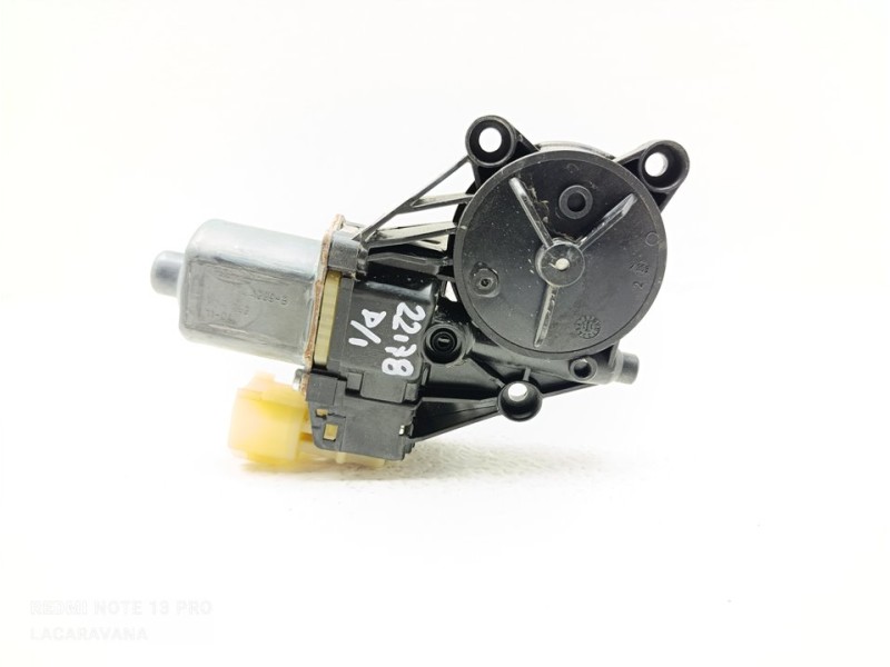 Recambio de motor elevalunas delantero izquierdo para ford fiesta (cb1) ambiente referencia OEM IAM 8A6114A389B  