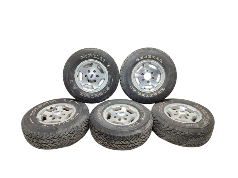 Recambio de juego llantas para ford maverick (nl) gl referencia OEM IAM H94WX1007BA  