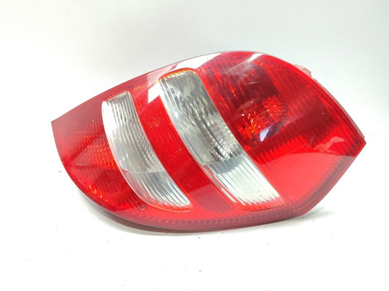 Recambio de piloto trasero derecho para mercedes-benz clase a (w169) a 160 cdi a-edition referencia OEM IAM A1698200464  