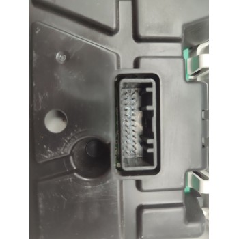Recambio de cuadro instrumentos para renault captur dynamique referencia OEM IAM 248102056R  
