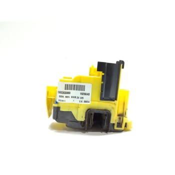 Recambio de cerradura puerta lateral derecha para fiat fiorino básico referencia OEM IAM 1365303080  