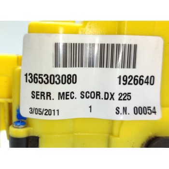 Recambio de cerradura puerta lateral derecha para fiat fiorino básico referencia OEM IAM 1365303080  