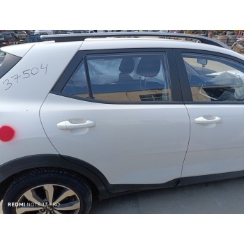 PUERTA TRASERA DERECHA 77004H8400 