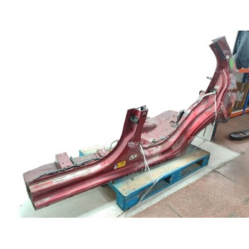 Recambio de corte carroceria lateral izquierda para ford ka+ ultimate referencia OEM IAM J7BBA27701CA  