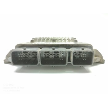 Recambio de centralita motor uce para ford focus berlina (cap) ghia referencia OEM IAM 5M5112A650MB  