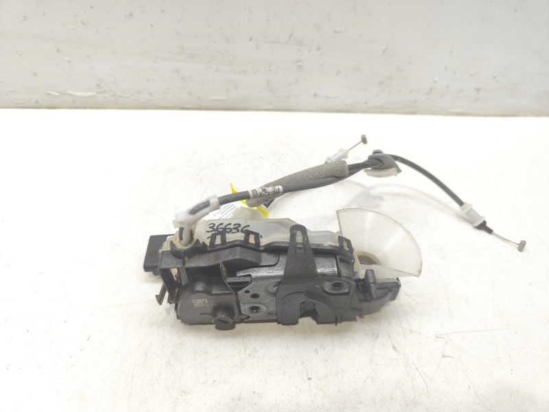 Recambio de cerradura puerta delantera izquierda para citroën c3 elle referencia OEM IAM 123981  