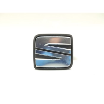 Recambio de maneta exterior porton para seat ibiza (kj1) fr referencia OEM IAM 6F0827565  