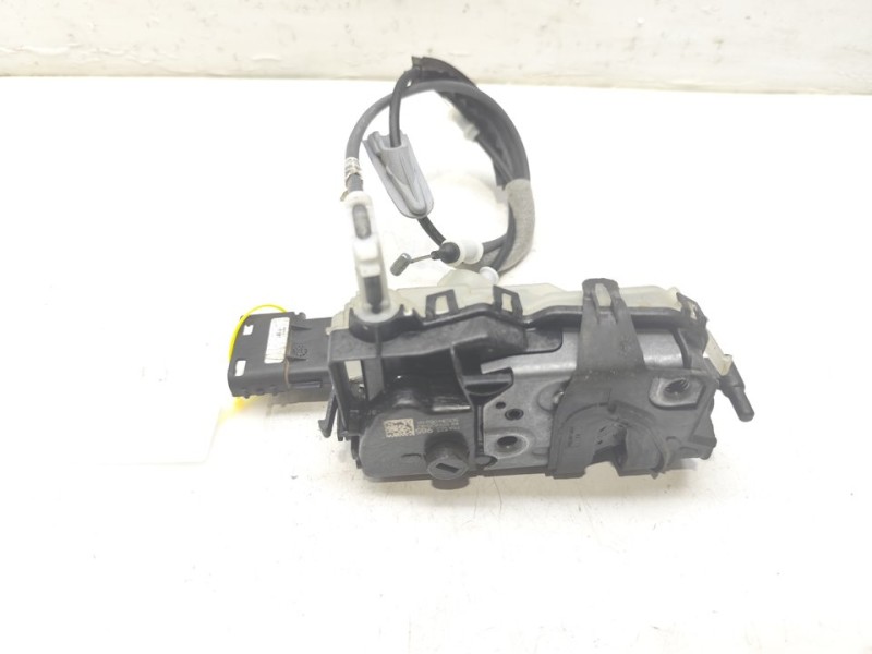 Recambio de cerradura puerta trasera izquierda para citroën c3 elle referencia OEM IAM 123985  