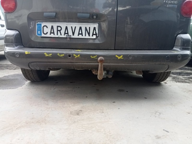 Recambio de paragolpes trasero para peugeot partner kombi active referencia OEM IAM 7410GH  