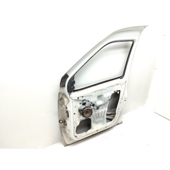 Recambio de puerta delantera derecha para opel combo d expression l1h1 referencia OEM IAM 95519731  