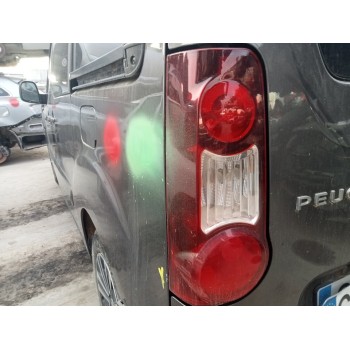 Recambio de piloto trasero izquierdo para peugeot partner kombi active referencia OEM IAM 9677205580  