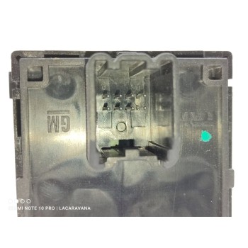 Recambio de mando elevalunas delantero izquierdo para opel adam unlimited ecoflex referencia OEM IAM 13360335  