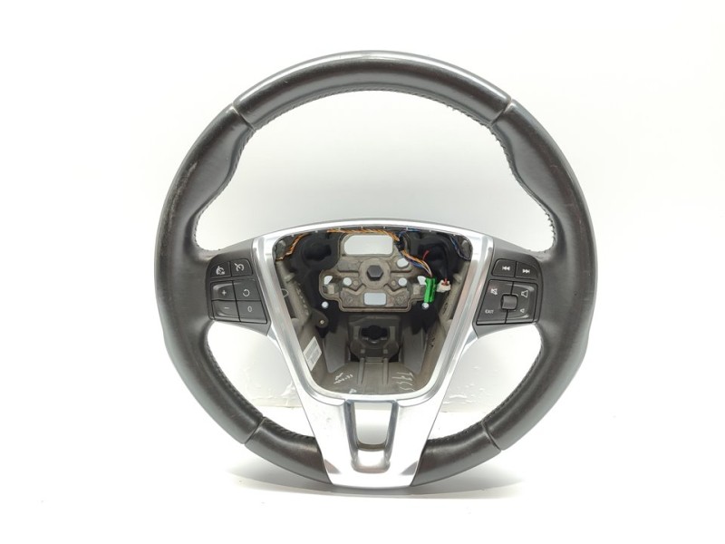 Recambio de volante para volvo v40 momentum referencia OEM IAM P31250592  