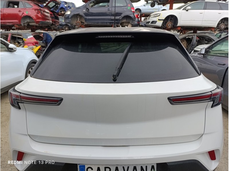 Recambio de porton trasero para opel mokka business elegance referencia OEM IAM 9837499880  