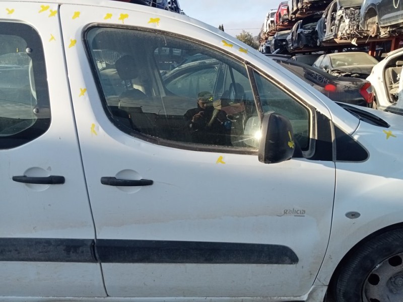 Recambio de puerta delantera derecha para citroën berlingo station wagon live referencia OEM IAM 9004Z6  