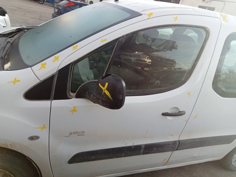 Recambio de puerta delantera izquierda para citroën berlingo station wagon live referencia OEM IAM 9002Z3  