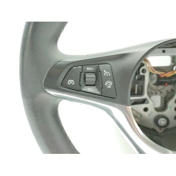 Recambio de volante para opel adam unlimited ecoflex referencia OEM IAM 13357746  