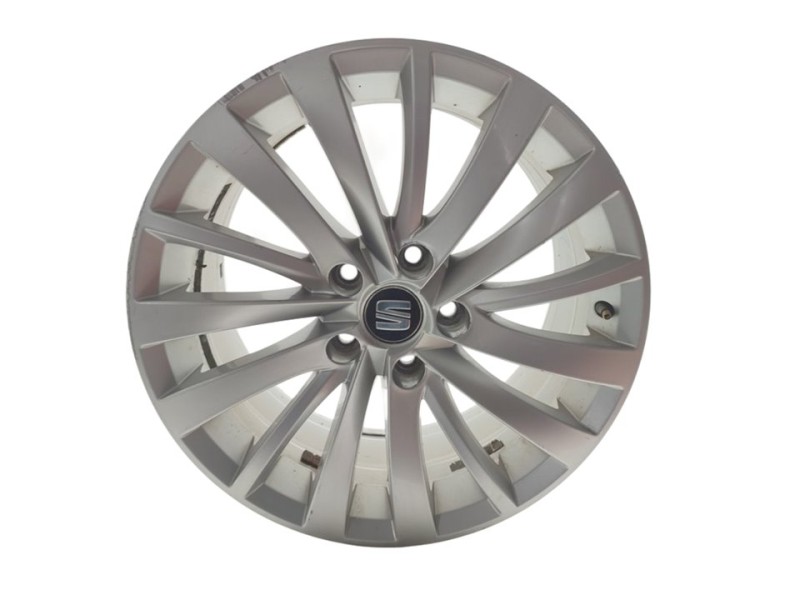Recambio de llanta para seat leon (5f1) style referencia OEM IAM 3R0601025E  