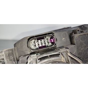 Recambio de faro derecho para audi a4 berlina (8e) 2.0 tdi 16v (103kw) referencia OEM IAM   