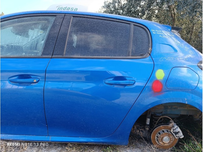 Recambio de puerta trasera izquierda para peugeot 208 (p2) allure referencia OEM IAM 9827577980  