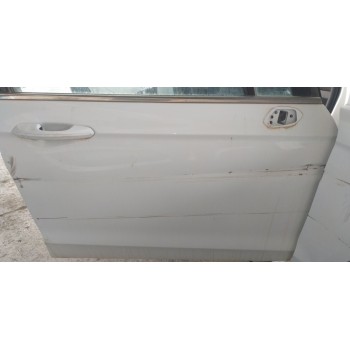 Recambio de puerta delantera derecha para ford mondeo lim. titanium referencia OEM IAM   