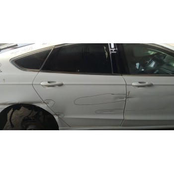 Recambio de puerta trasera derecha para ford mondeo lim. titanium referencia OEM IAM   