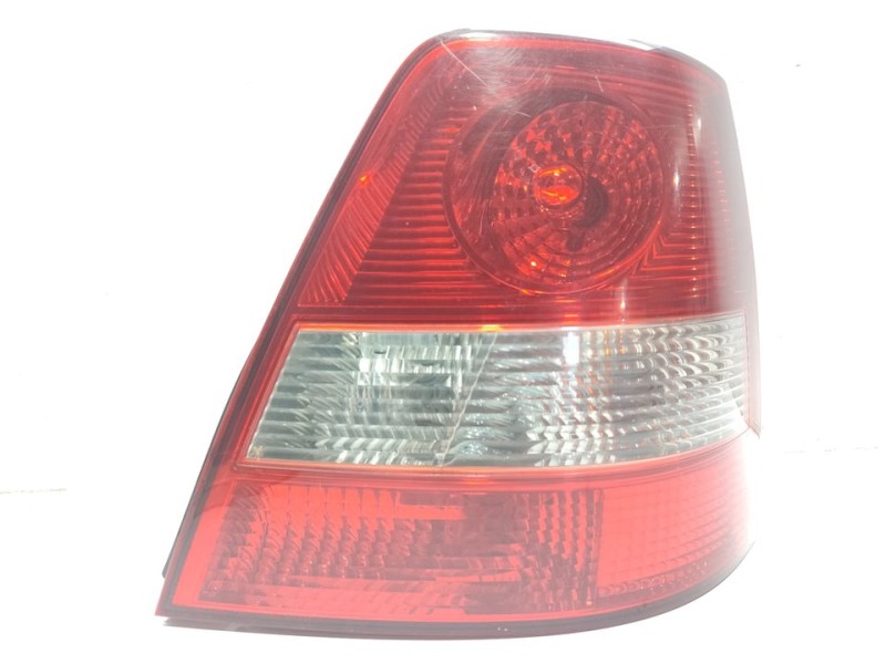 Recambio de piloto trasero derecho para kia sorento 2.5 crdi concept referencia OEM IAM 924023E010  