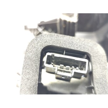 Recambio de piloto trasero izquierdo para opel corsa f edition referencia OEM IAM 9829317380  