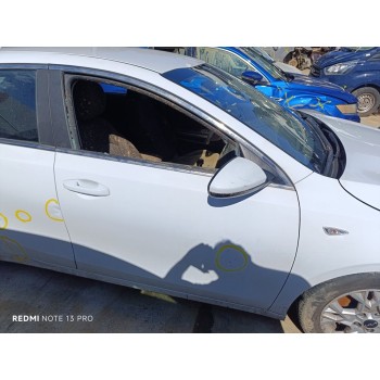 Recambio de puerta delantera derecha para kia ceed drive referencia OEM IAM 76004J7000  
