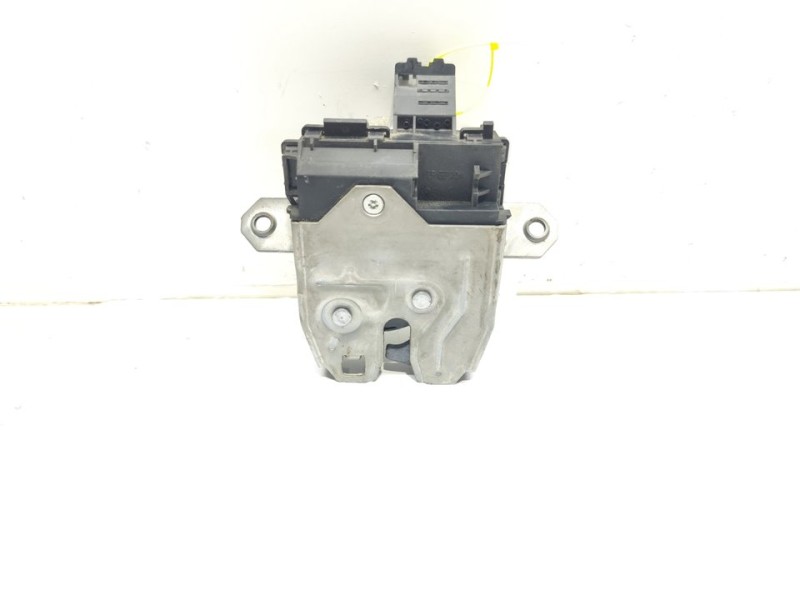 Recambio de cerradura maletero / porton para ford focus lim. (cb8) sport referencia OEM IAM 8M51R442A66DA  