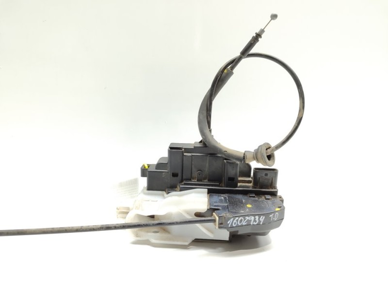 Recambio de cerradura puerta trasera derecha para kia cee´d sporty wagon drive referencia OEM IAM 814201H000  