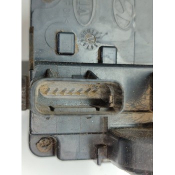 Recambio de cerradura puerta trasera derecha para kia cee´d sporty wagon drive referencia OEM IAM 814201H000  