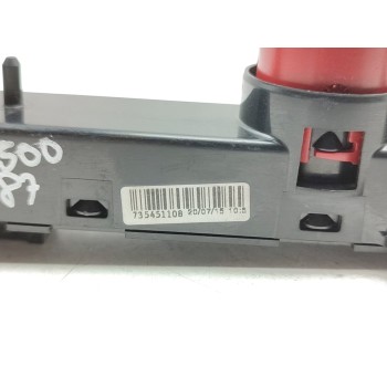 Recambio de warning para fiat nuova 500 (150) lounge referencia OEM IAM 735451108  