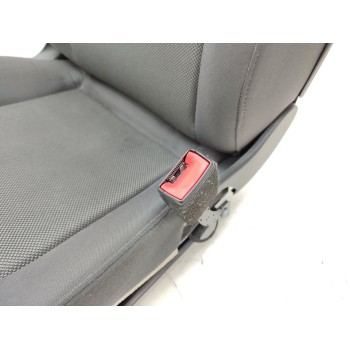 Recambio de asiento delantero derecho para audi a3 sportback (8vf) basic referencia OEM IAM 8V0881326C  
