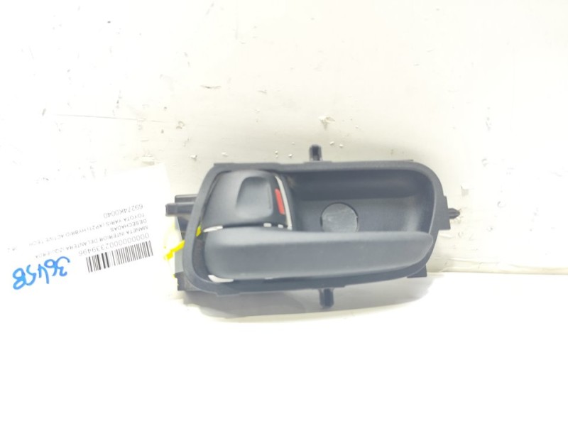 Recambio de maneta interior delantera izquierda para toyota yaris (xp21) hybrid active tech referencia OEM IAM 69274K0040  