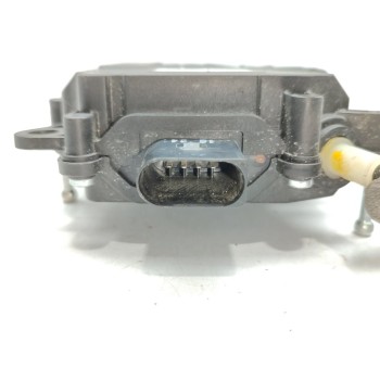 Recambio de motor cierre centralizado porton para land rover discovery sport se referencia OEM IAM DK62404C10AD  