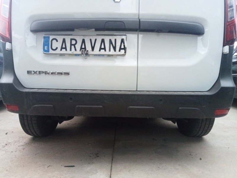 Recambio de paragolpes trasero para renault express advance referencia OEM IAM 850222638R  