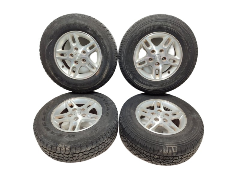 Recambio de juego llantas para jeep gr.cherokee (wj/wg) 2.7 crd laredo referencia OEM IAM K5GJ48PAKAA  